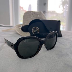 Ray-Ban Jackie Ohh II sunglasses